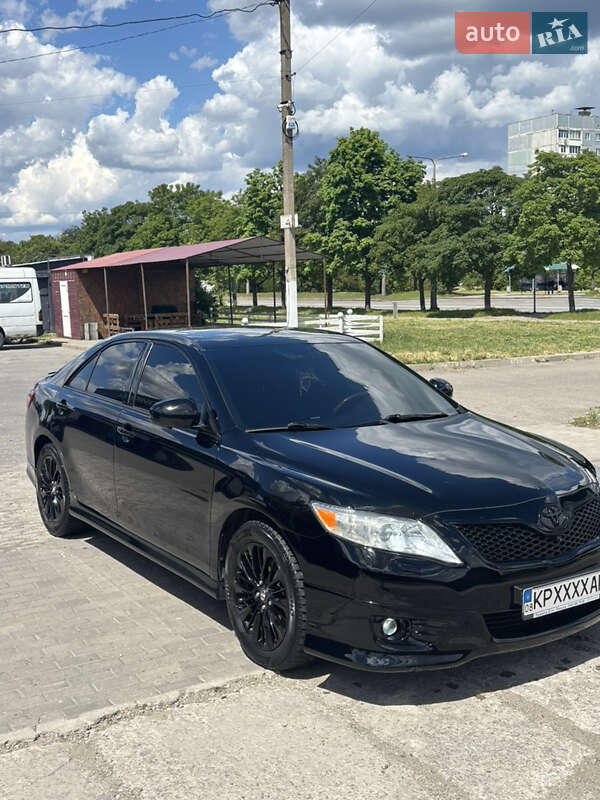 Седан Toyota Camry 2010 в Запорожье фото 2 Седан Toyota Camry 2010 в Запорожье