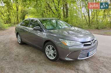 Седан Toyota Camry 2016 в Житомире