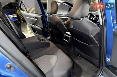 Седан Toyota Camry 2019 в 