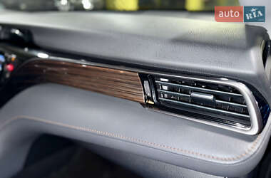 Седан Toyota Camry 2019 в 