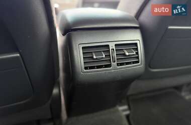 Седан Toyota Camry 2010 в 