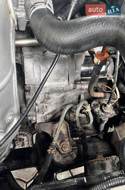 Седан Toyota Camry 2005 в 