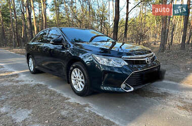 Седан Toyota Camry 2016 в 