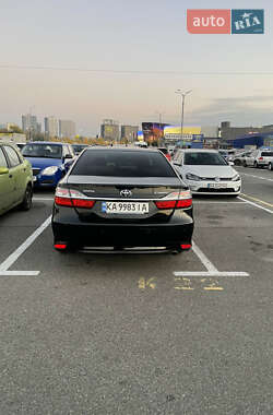 Седан Toyota Camry 2014 в 