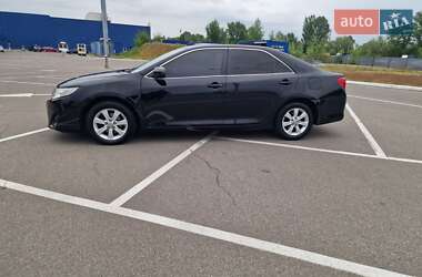 Седан Toyota Camry 2015 в Києві