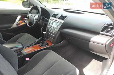 Седан Toyota Camry 2007 в 