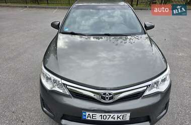 Седан Toyota Camry 2012 в 