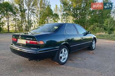 Седан Toyota Camry 1997 в 