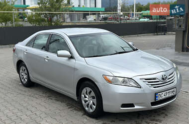 Седан Toyota Camry 2007 в 