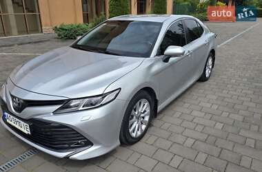 Седан Toyota Camry 2020 в 