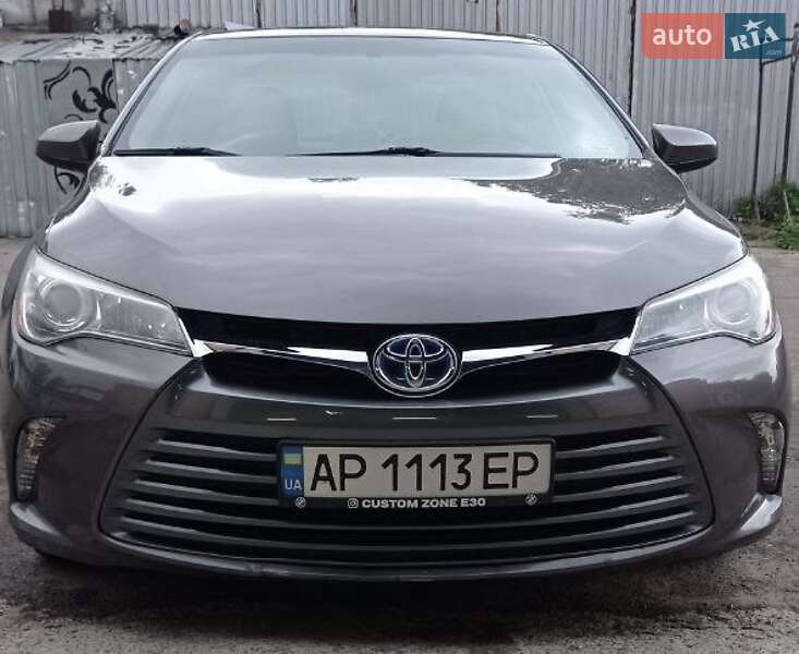 Toyota Camry 2015