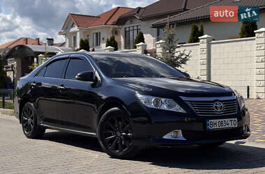 Седан Toyota Camry 2013 в 