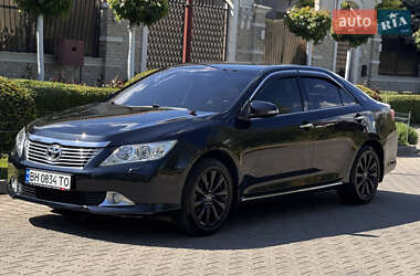 Седан Toyota Camry 2013 в 