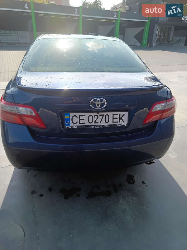 Седан Toyota Camry 2007 в Чернівцях