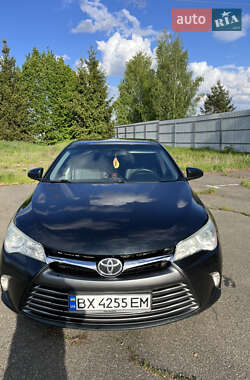 Седан Toyota Camry 2016 в 