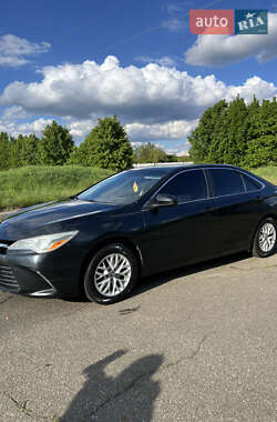 Седан Toyota Camry 2016 в 