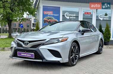 Седан Toyota Camry 2018 в 