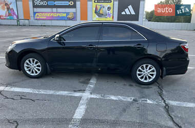 Седан Toyota Camry 2015 в 