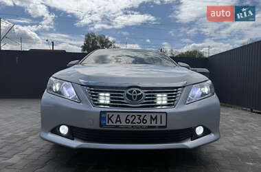 Седан Toyota Camry 2011 в 