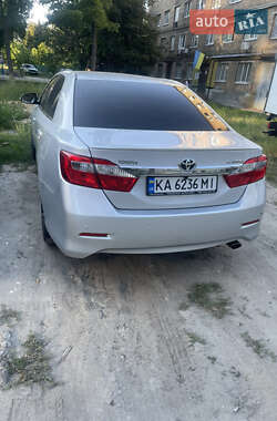 Седан Toyota Camry 2011 в 