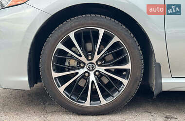 Седан Toyota Camry 2018 в 