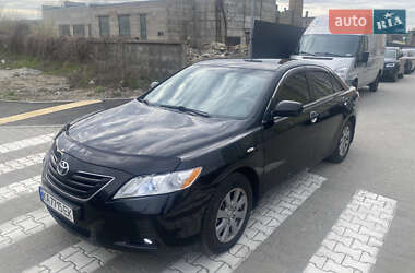Седан Toyota Camry 2008 в Киеве