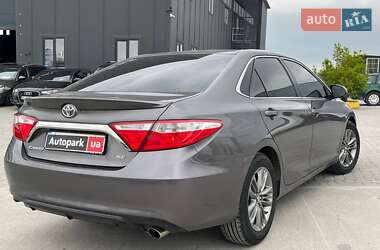 Седан Toyota Camry 2016 в 