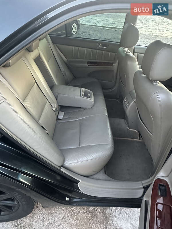 Седан Toyota Camry 2005 в Николаеве