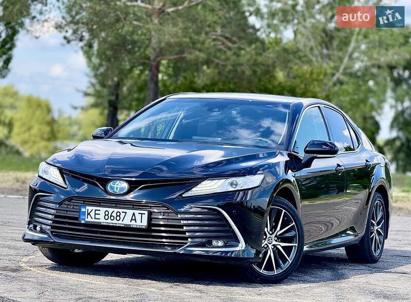 Toyota Camry 2023