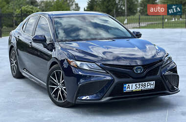 Седан Toyota Camry 2021 в Фастове