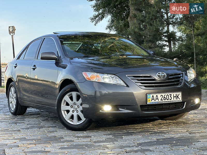 Toyota Camry 2008