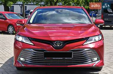 Седан Toyota Camry 2018 в 