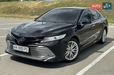 Седан Toyota Camry 2018 в Києві