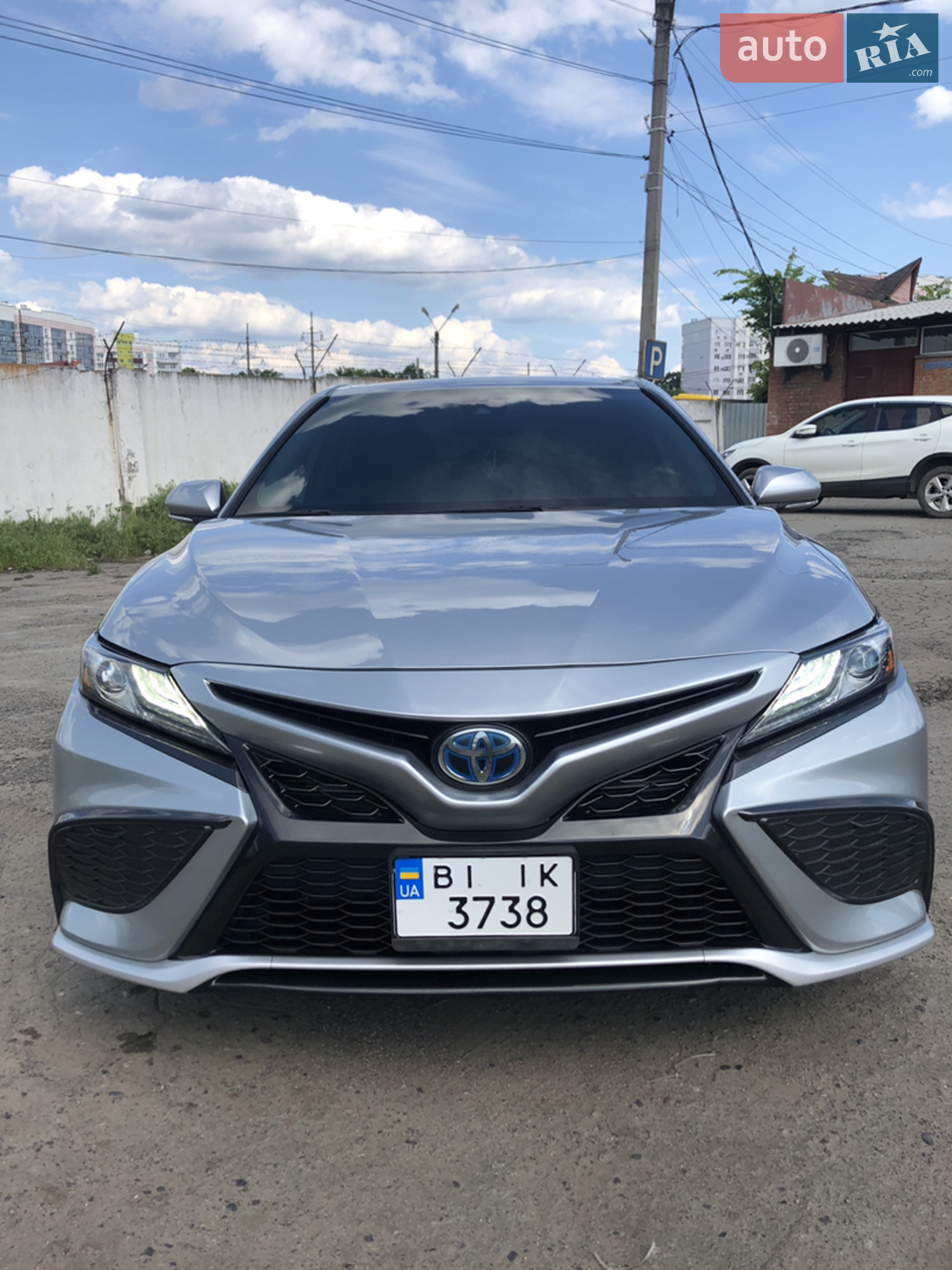 2020 Toyota Camry - мініатюра 2