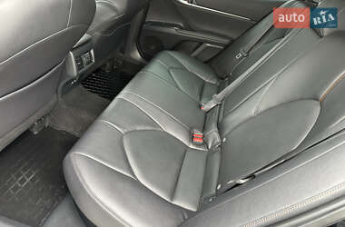 Седан Toyota Camry 2020 в 