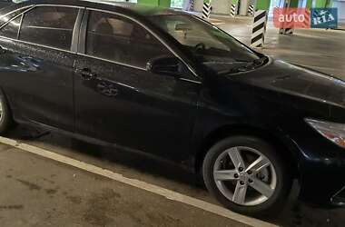 Седан Toyota Camry 2014 в 