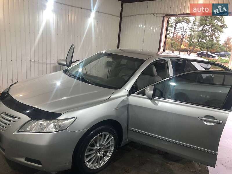 Toyota Camry 2008