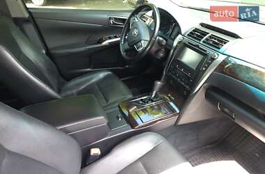 Седан Toyota Camry 2015 в 