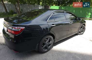 Седан Toyota Camry 2015 в 
