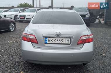 Седан Toyota Camry 2007 в 