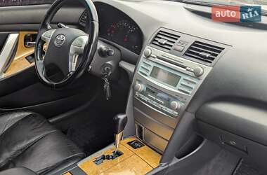 Седан Toyota Camry 2007 в 