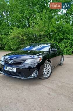 Седан Toyota Camry 2012 в Нежине