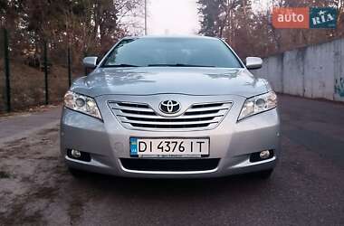 Седан Toyota Camry 2008 в Черкассах