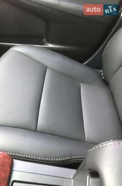Седан Toyota Camry 2014 в 