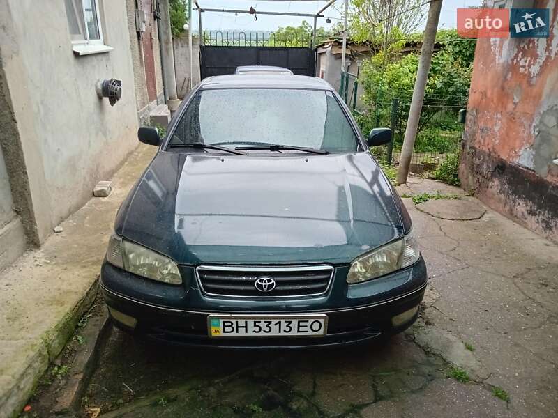 Toyota Camry 2001