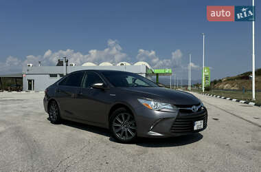 Седан Toyota Camry 2014 в Киеве