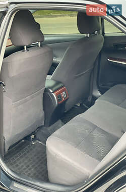 Седан Toyota Camry 2013 в 