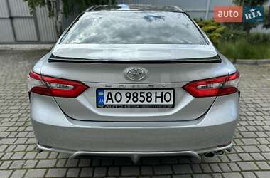 Седан Toyota Camry 2017 в 
