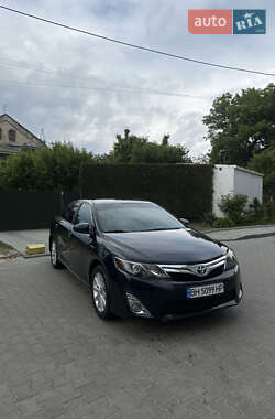 Седан Toyota Camry 2012 в Львове