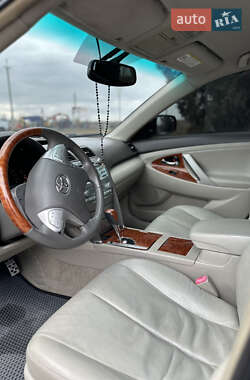 Седан Toyota Camry 2007 в 